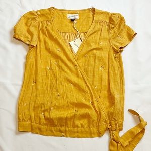 Women’s Universal Thread Wrap Shirt, XS